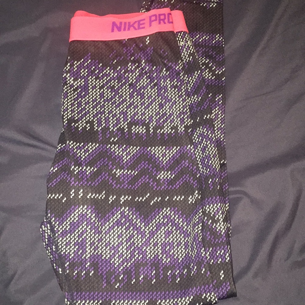 Nike pro workout legging